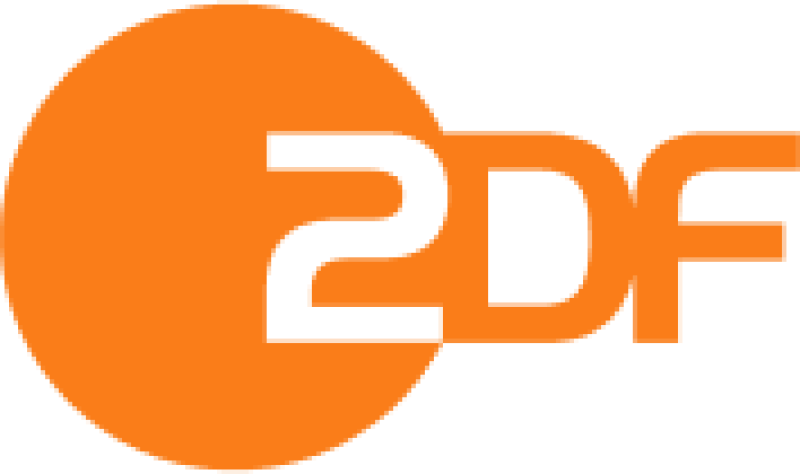 Das Bild zeigt “ZDF” in Weiß auf einem orangefarbenen Hintergrund, was auf ein zweidimensionales Element hinweist.
